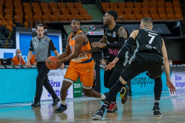 丝多余动作 丝多余动作