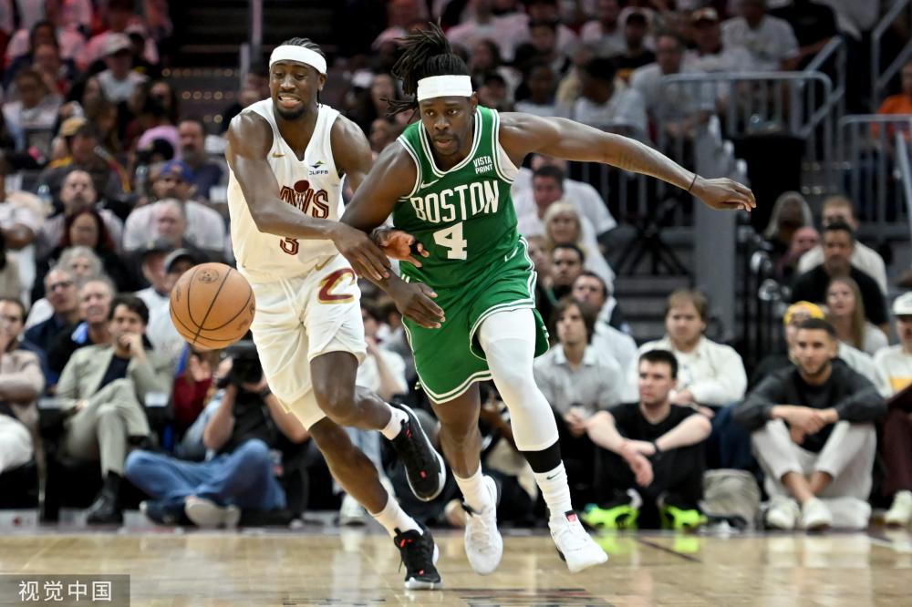 审视社会对 审视社会对