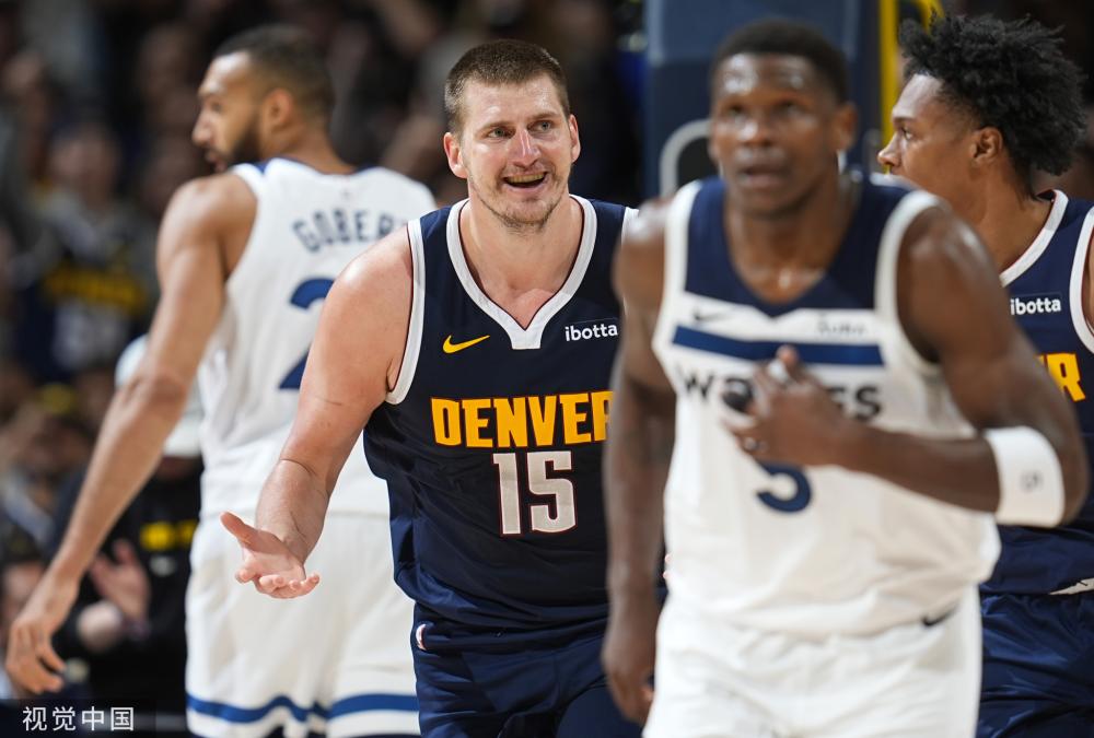 风格更为细 风格更为细