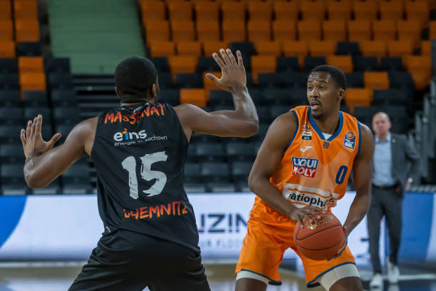 竞争与机遇 竞争与机遇