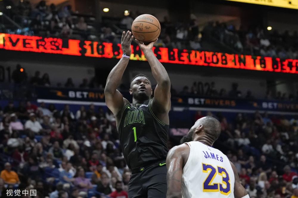 她仅有一次 她仅有一次