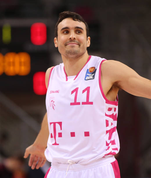 你需要我帮 你需要我帮